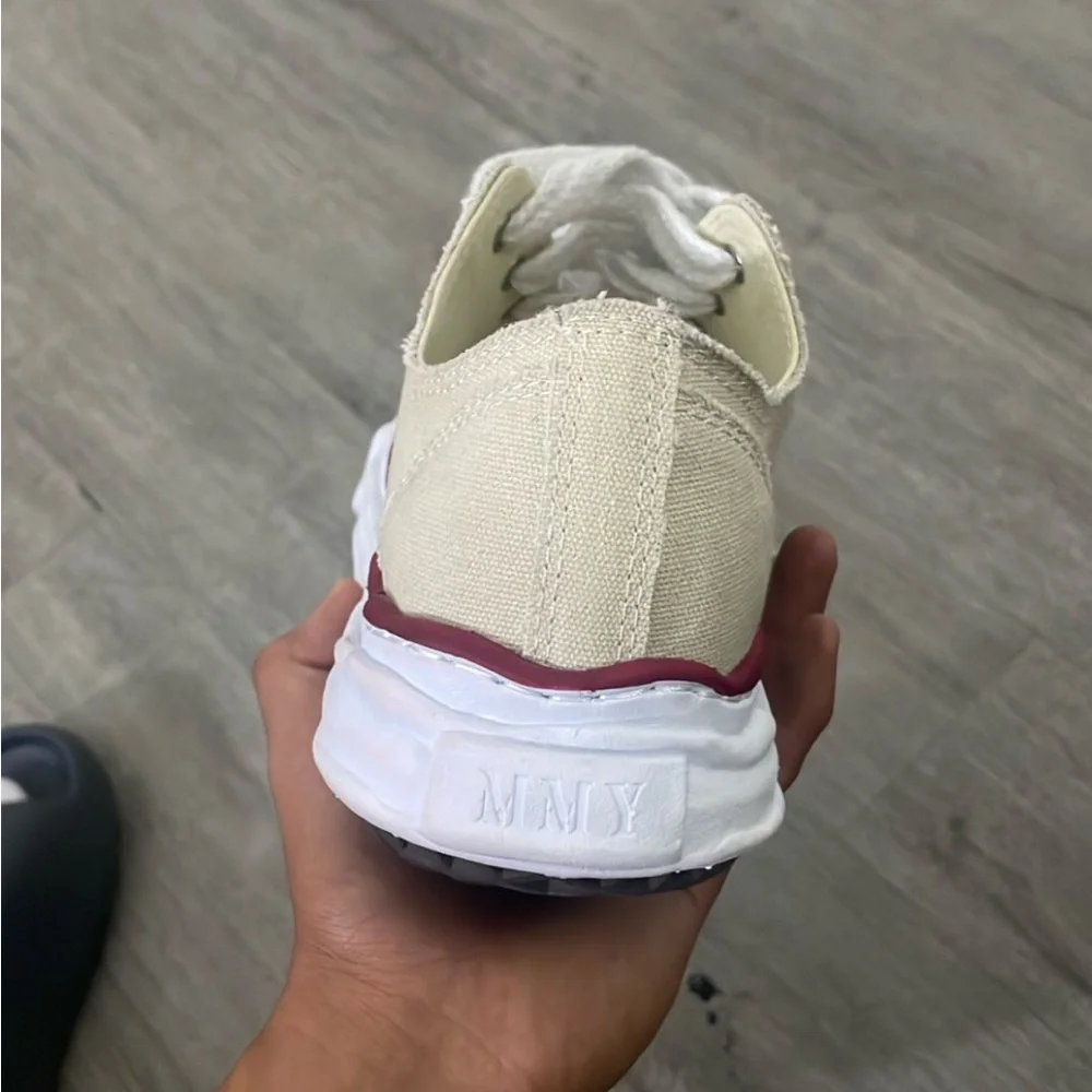 PETERSON" OG Sole Canvas Low-top Sneaker  Maison MIHARA YASUHIRO - Picture 2 of 4